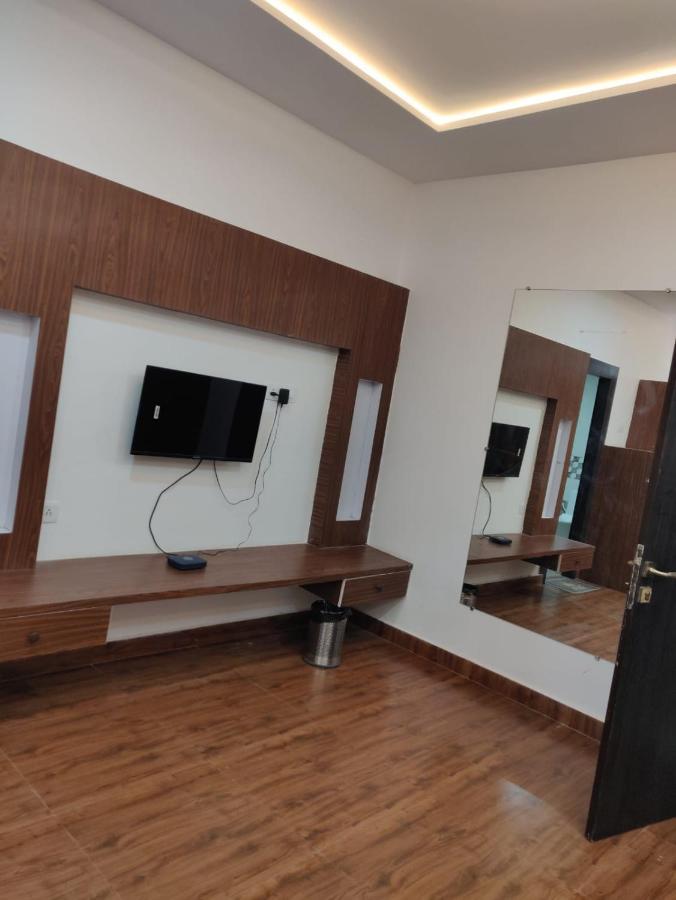 Hotel Virasat By Bookingcare Chhatarpur Exterior photo