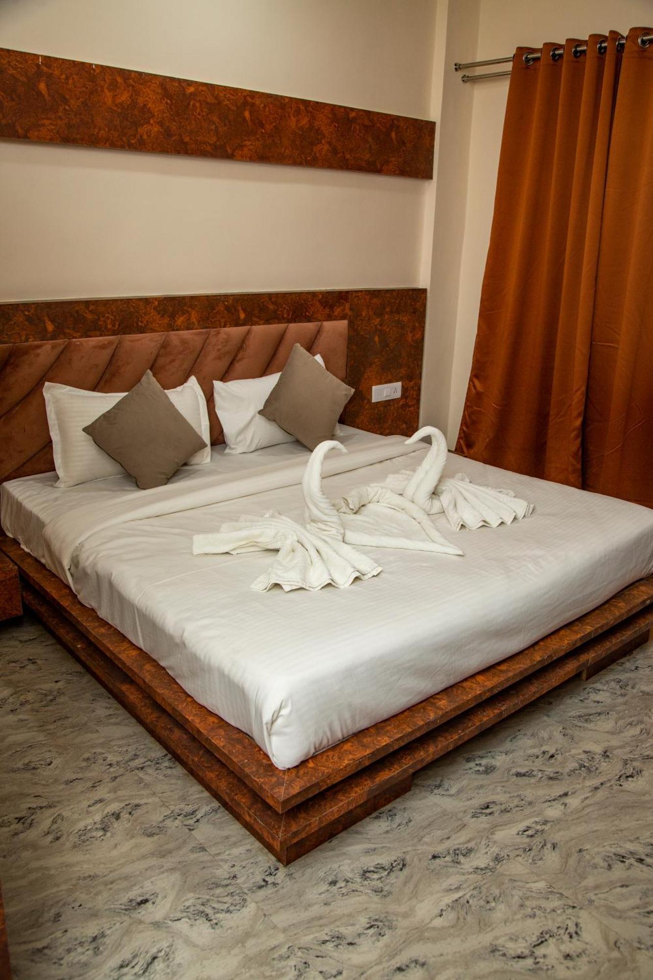 Hotel Virasat By Bookingcare Chhatarpur Exterior photo