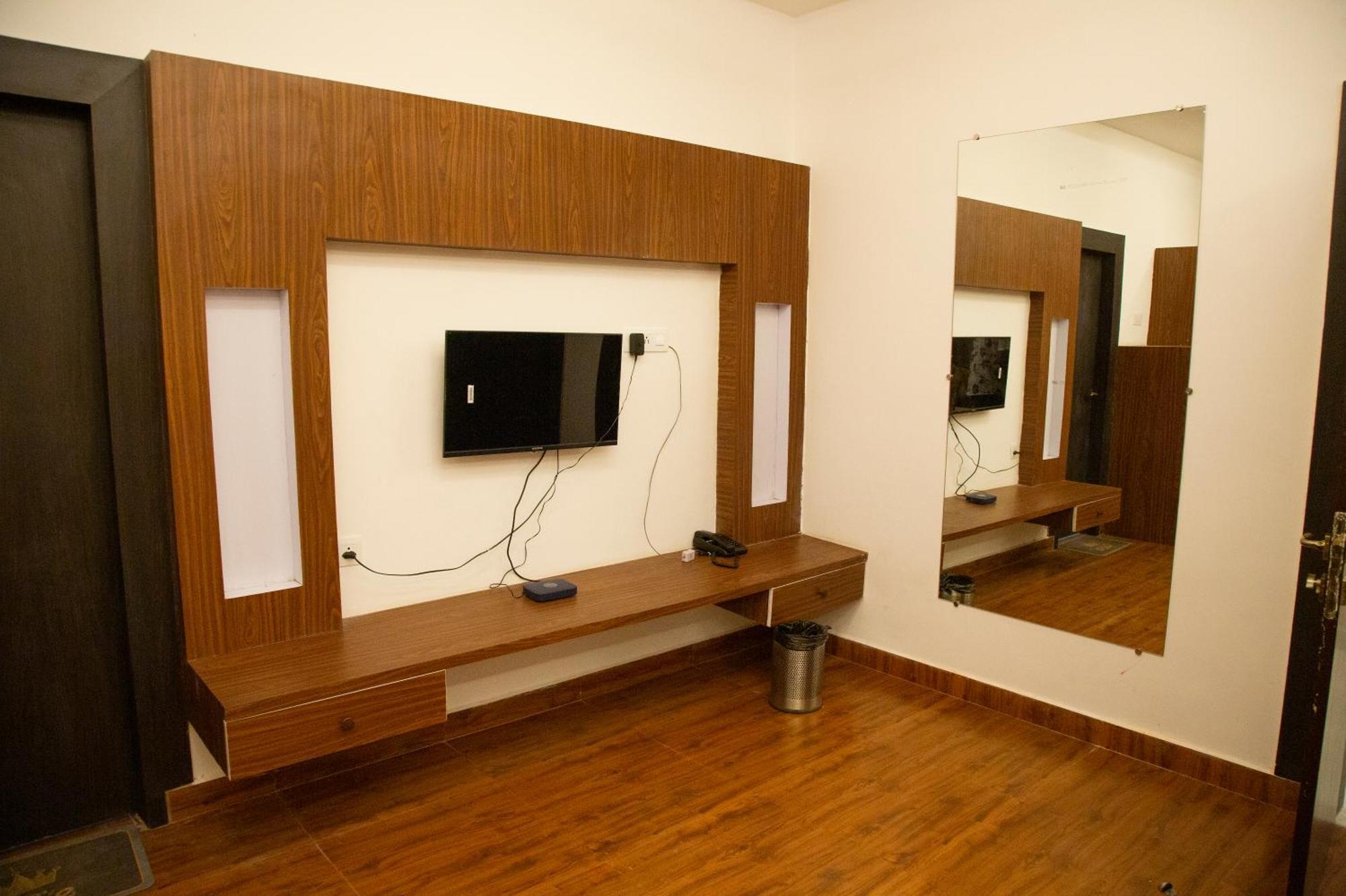 Hotel Virasat By Bookingcare Chhatarpur Exterior photo